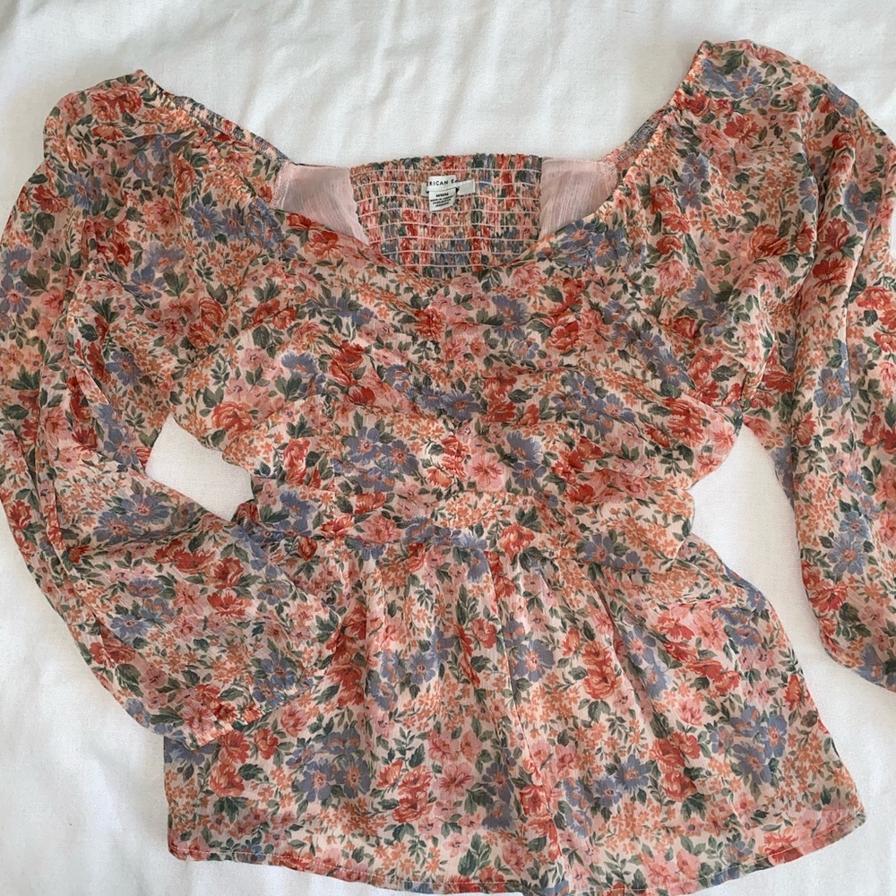 floral blouse with puff sleeves and rouched back